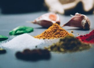 Kopytka smażone na masełku z bułką tartą