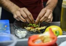 Jak zrobić chrupiącą skórkę na domowym chlebie