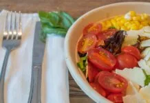 Czy warto gotować na parze? Plusy i minusy